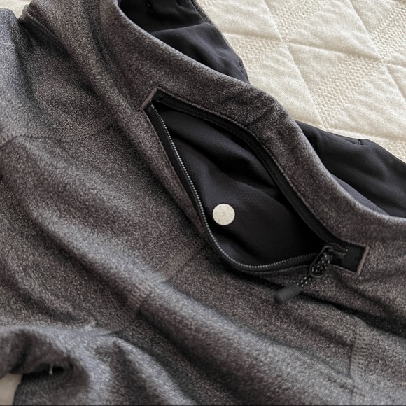 Lululemon Leggings with Black Mesh Panels - Picture 4 of 11